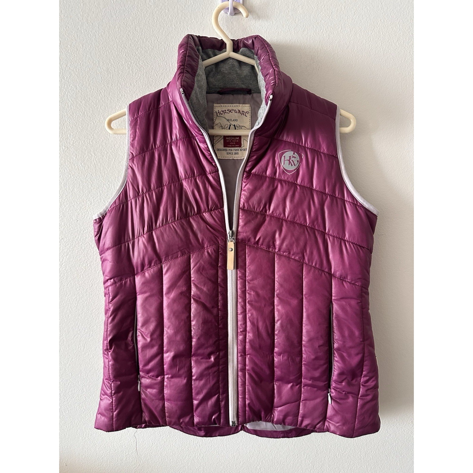 Horseware Ireland Puffer Vest Womens Medium Magenta Equestrian Riding